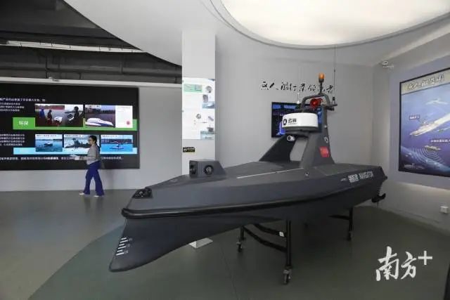 У麣40ء
