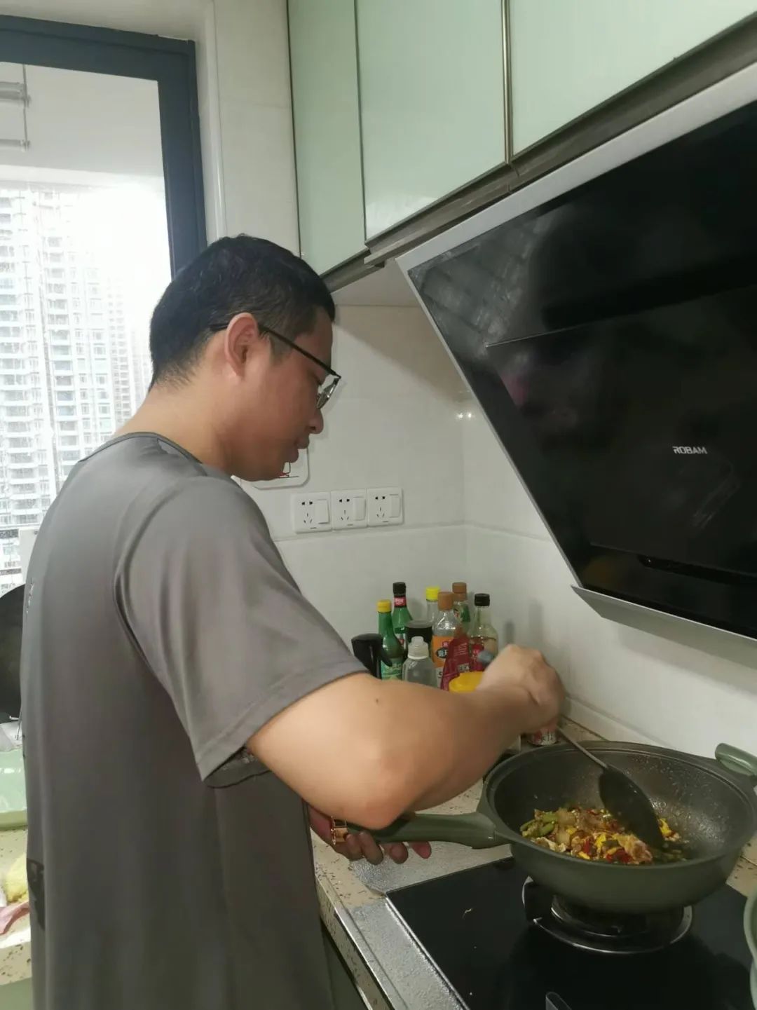 롱ȫ̡ѤãߵķĳԱ